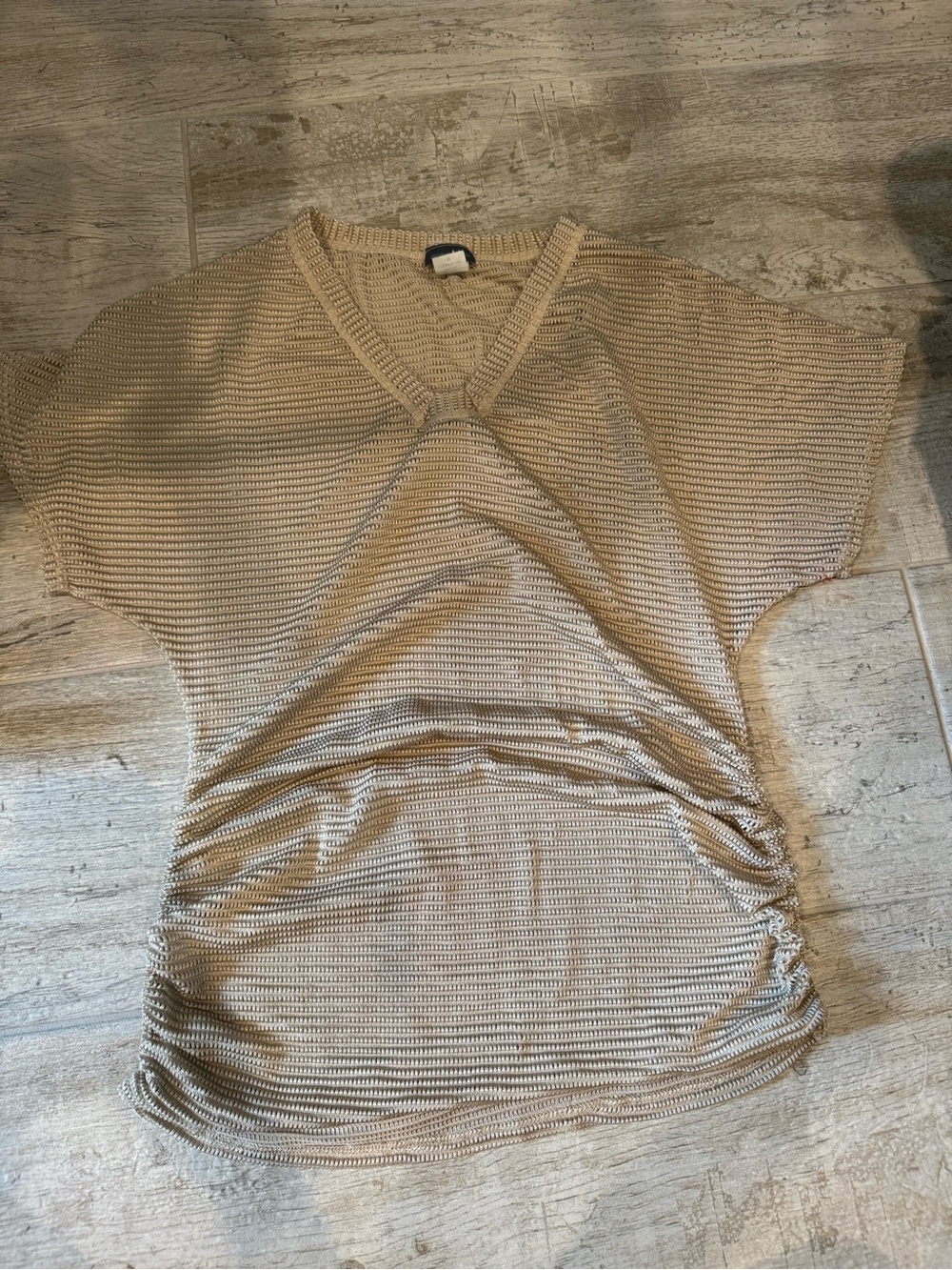 Women's Textured Beige Short-Sleeve V-Neck Top Size M